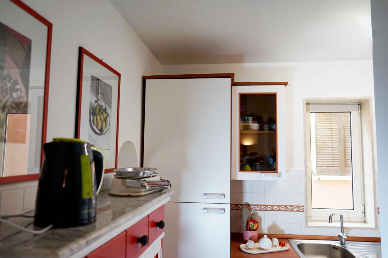 Appartamento Di Fronte Al Mare By Apulia Accommodation Bari Eksteriør bilde