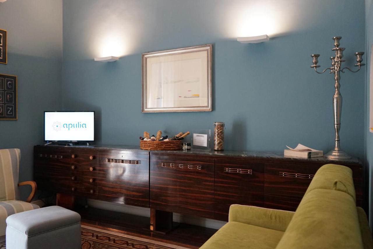 Appartamento Di Fronte Al Mare By Apulia Accommodation Bari Eksteriør bilde